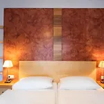 Eviva Im Parkhotel Hotel