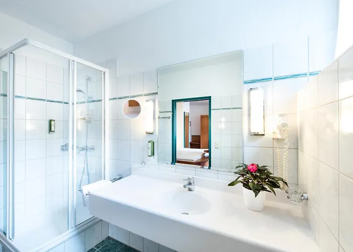 Eviva Im Parkhotel Otel