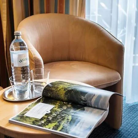 Eviva Im Parkhotel * באד הל