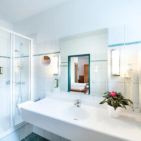 Eviva Im Parkhotel Hotell