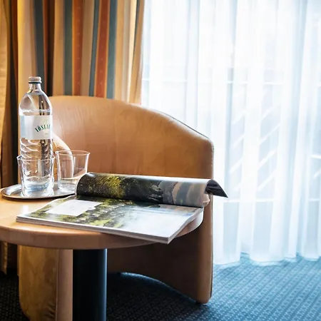 Eviva Im Parkhotel Szálloda