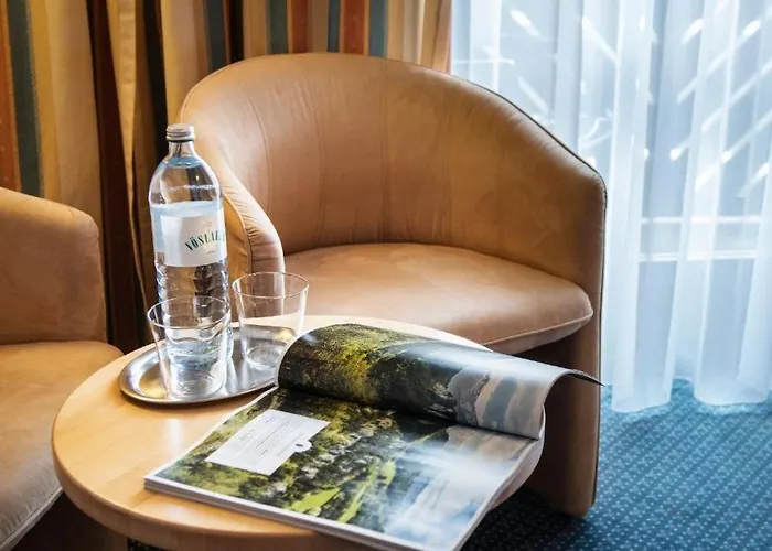 Eviva Im Parkhotel * באד הל