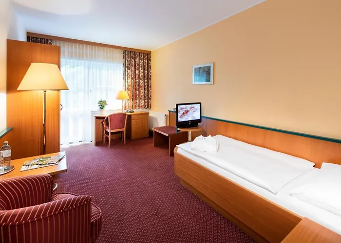 Eviva Im Parkhotel באד הל