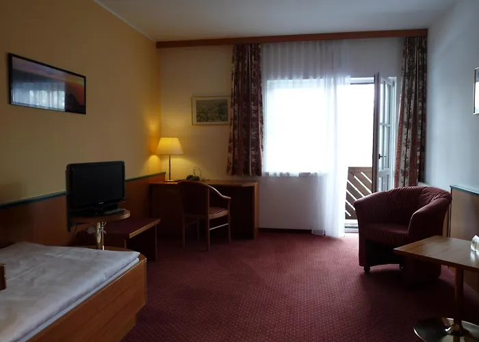 Eviva Im Parkhotel מלון *